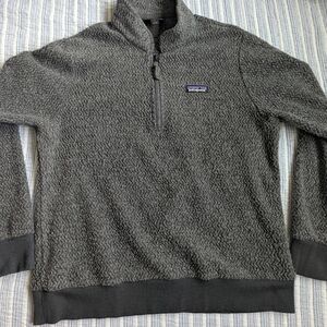 Patagonia fleece pullover sweater (Size L, Women)